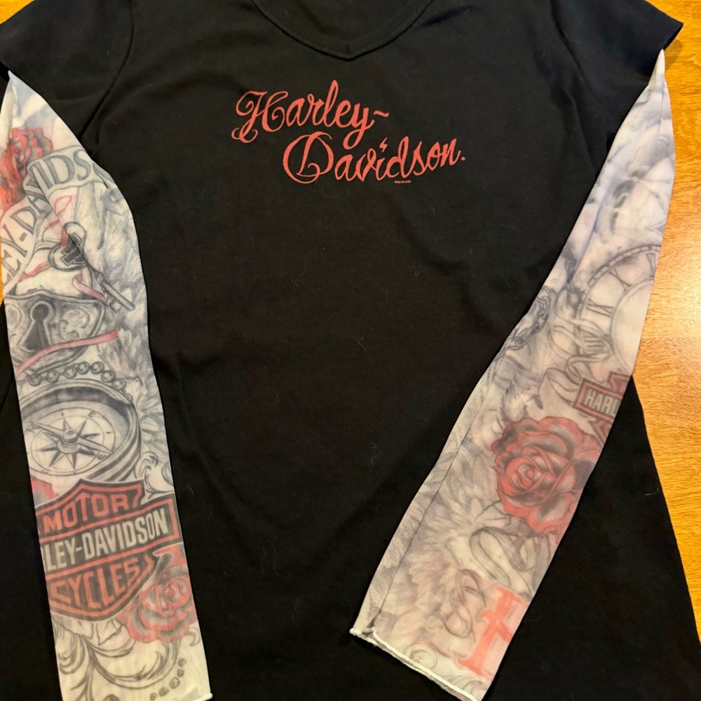 Harley Davidson women’s top. Perfect condition.